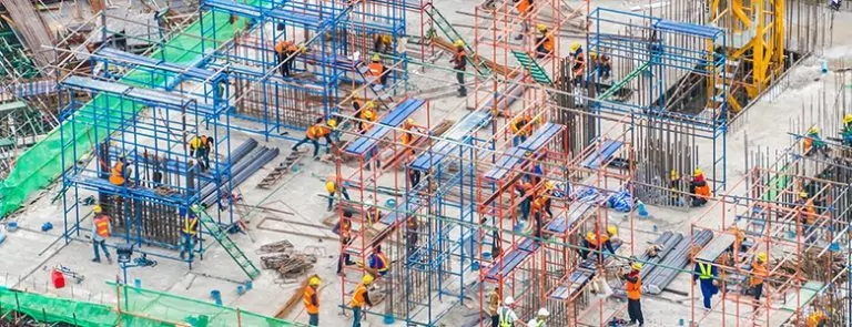 visão aérea de obra simbolizando Indicadores de desempenho na construção civil